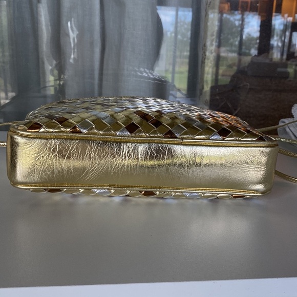 Two Tone Gold & Copper Leather Bag with Adjustable Shoulder Strap - Picture 6 of 11